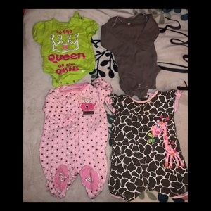 4 pairs of 0-3M baby outfits